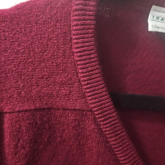 Size M Traditionalist Bloomingdales Medium Burgundy 100% lambswool - Picture 5 of 8